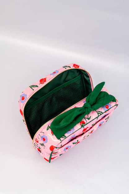 BANDO - Getaway Toiletry Bag, Cherry Lips